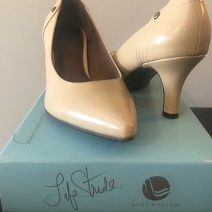 Life Stride Heels